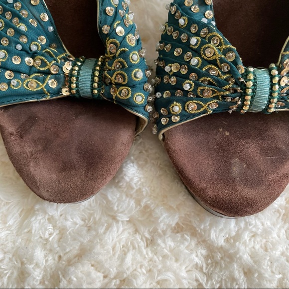 Steve Madden Open Toe Slide - Picture 4 of 10